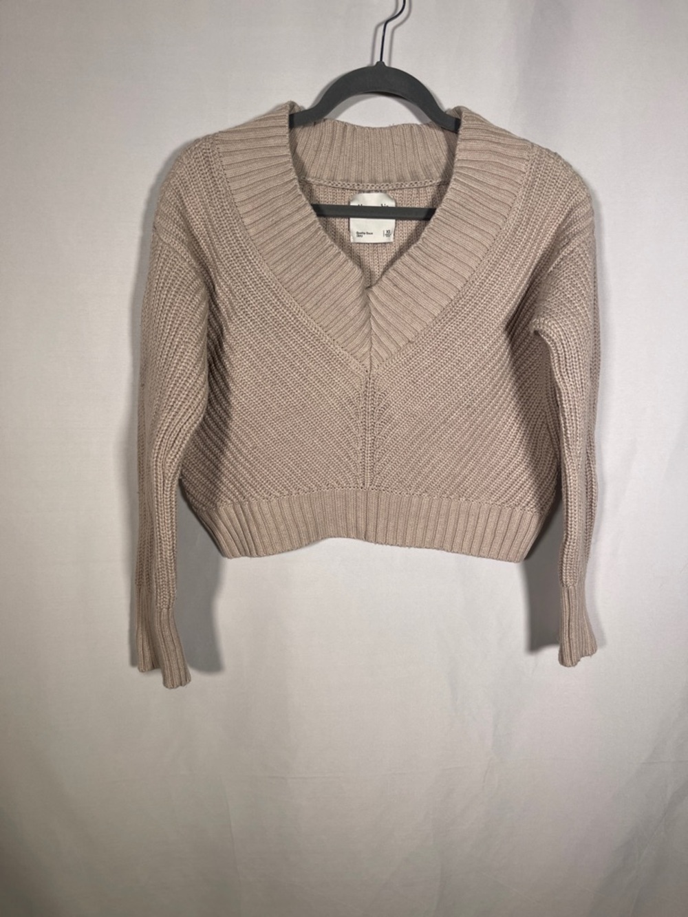 ABERCROMBIE AND FITCH WOMENS BEIGE V NECK SEMI CROPPED SWEATER XS